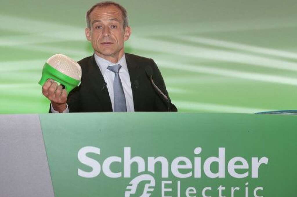 15e - Jean-Pascal Tricoire (Schneider Electric): 2,38 M€ -