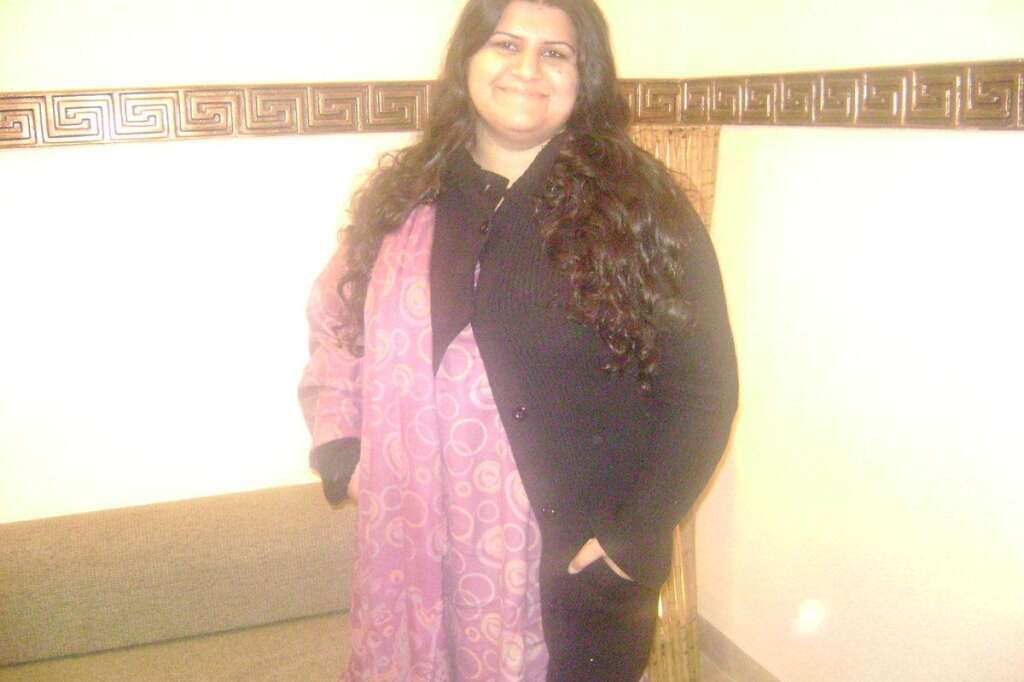 Madiha BEFORE - <a href="http://www.huffingtonpost.com/2013/03/06/i-lost-weight-madiha-tariq_n_2718255.html">Read Madiha's story here.</a>