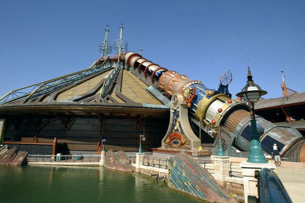 Le Space Mountain, l'attraction phare de Disneyland Paris -