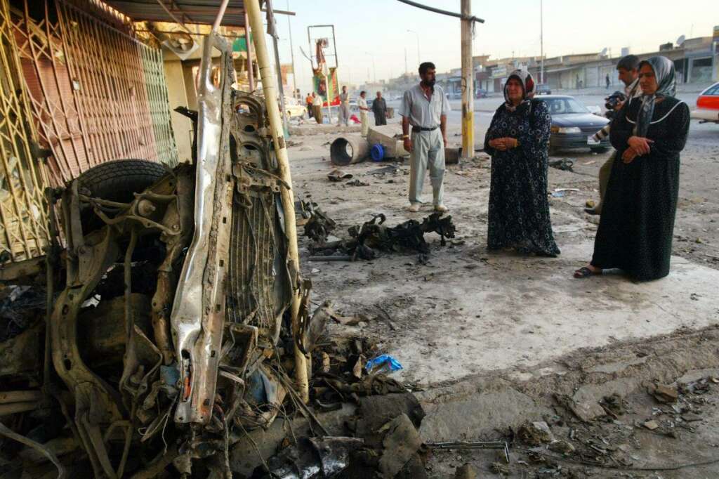 14 août 2007 - Plus de 400 morts dans quatre attentats au camion piégé contre une secte religieuse kurde dans la province de Ninive dans le nord de l'Irak.
