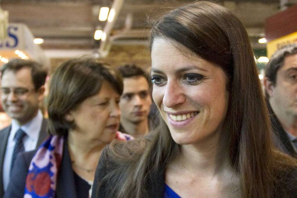 Julie Sommaruga (PS), tombeuse du PCF - Militante associative, notamment au sein de SOS Racisme, avant d'être élue, Julie Sommaruga a réussi l'exploit de détrôner le PCF dans un de ses derniers fiefs des Hauts-de-Seine. A 36 ans, elle a été très largement élue avec 64,22% des suffrages face à Jean-Loup Metton (UMP), après avoir doublé la maire de Bagneux au premier tour.