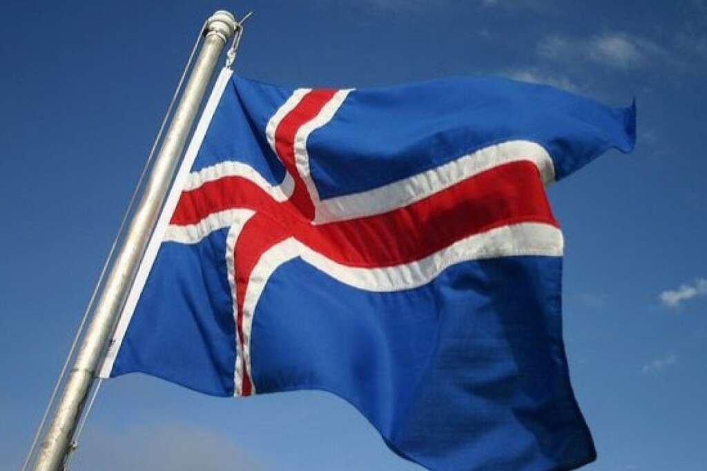 Islande - <strong>Durée du congé maternité: </strong>3 mois <br><strong>Pourcentage du salaire:</strong> 80%