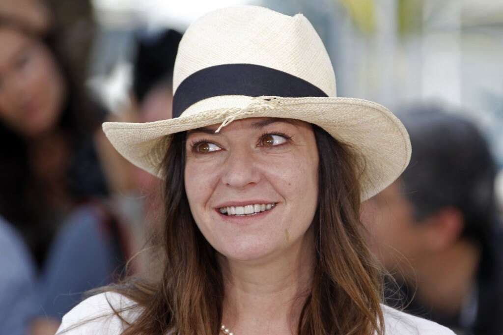 Lynne Ramsay - Lynne Ramsay, réalisatrice britannique, avait présenté en 1999 son premier long métrage, "Ratcatcher", au Festival de Cannes dans la section Un Certain Regard. Elle était revenue en 2002 à Cannes avec "Morvern Callar". Cette année, son court-métrage "Swimmer" figure dans la sélection de la Quinzaine des Réalisateurs.