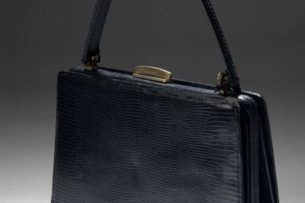 Un sac à main - Également en vente ce sac à main "made in Italy" dessiné par Gucci et estimé entre 400 et 600 dollars
