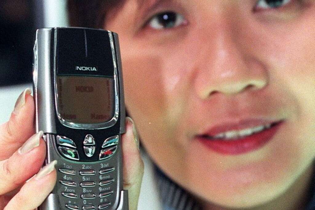 1999 - Le Nokia 8850 -