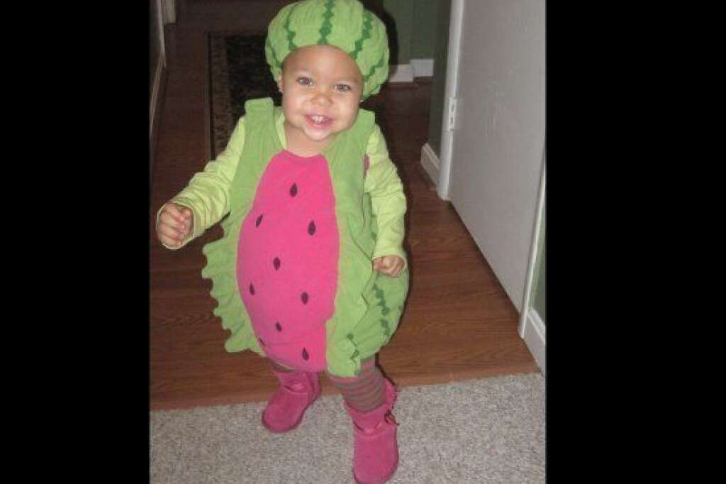 Cutest Little Watermelon - <a href="http://www.huffingtonpost.com/social/Marina_Rustin"><img style="float:left;padding-right:6px !important;" src="http://graph.facebook.com/1317865414/picture?type=square" /></a><a href="http://www.huffingtonpost.com/social/Marina_Rustin">Marina Rustin</a>:<br />