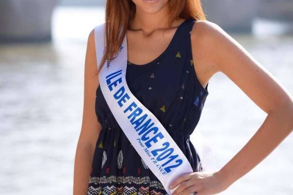 Miss Île-de-France - Sabrina Benamara    18 ans - 1,72 m    Etudiante en Terminale