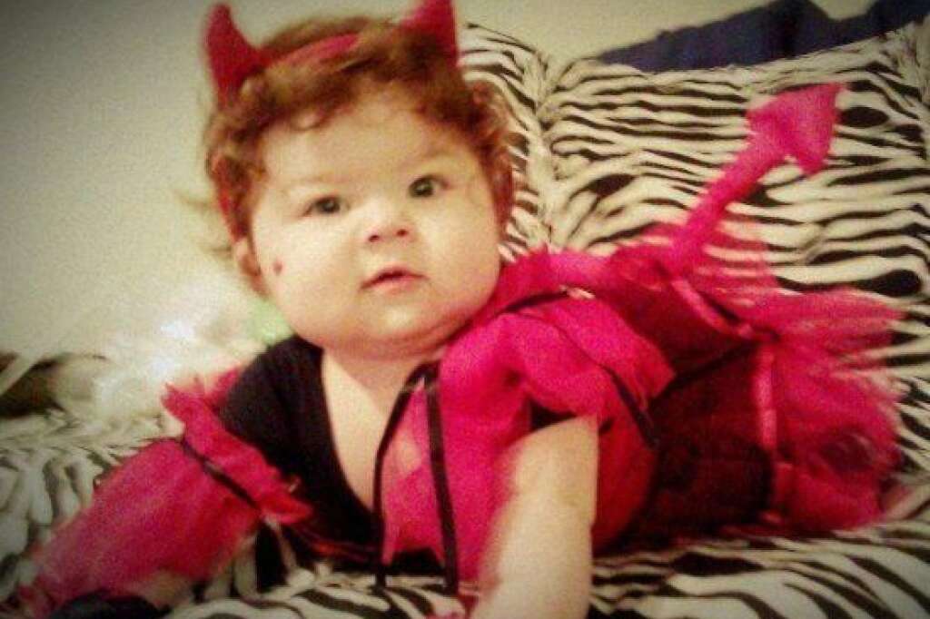 little devil - <a href="http://www.huffingtonpost.com/social/claralovezbaby"><img style="float:left;padding-right:6px !important;" src="http://s.huffpost.com/images/profile/user_placeholder.gif" /></a><a href="http://www.huffingtonpost.com/social/claralovezbaby">claralovezbaby</a>:<br />my little devil