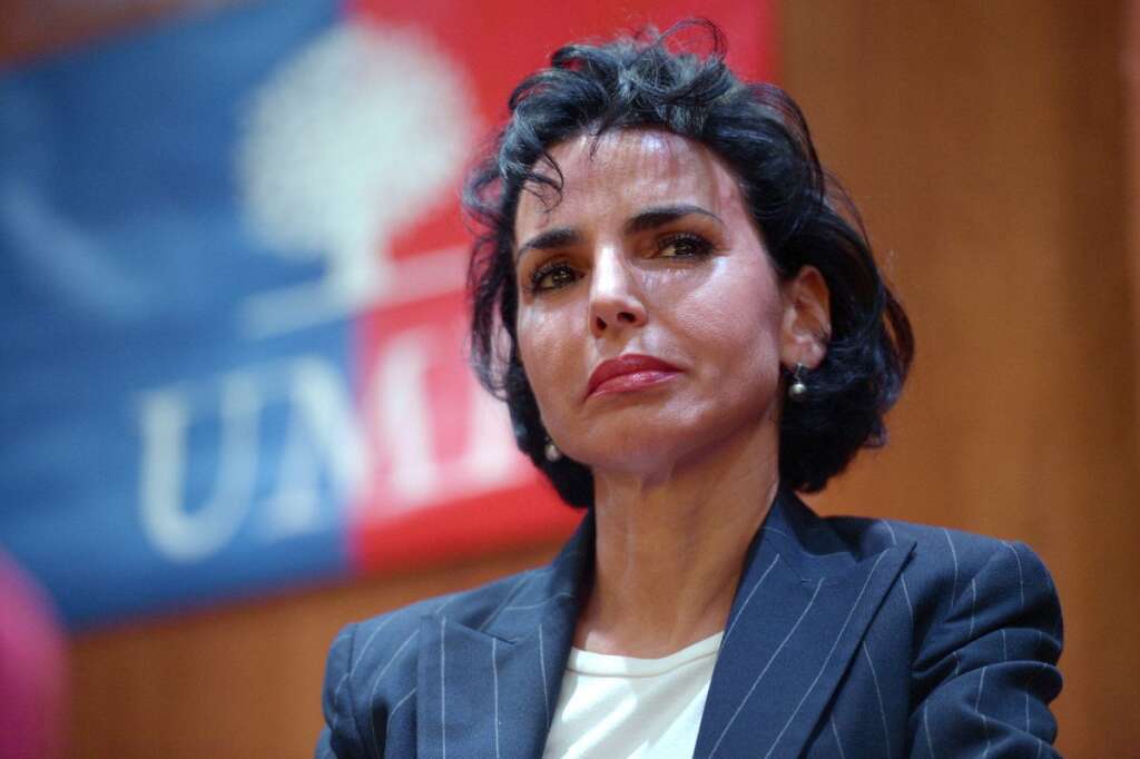 Rachida Dati (UMP) - La maire UMP du VIIe arrondissement sera numéro 2 de la liste en Ile-de-France, circonscription où elle a déjà été élue en 2009. C'est Alain Lamassoure qui conduira la liste.