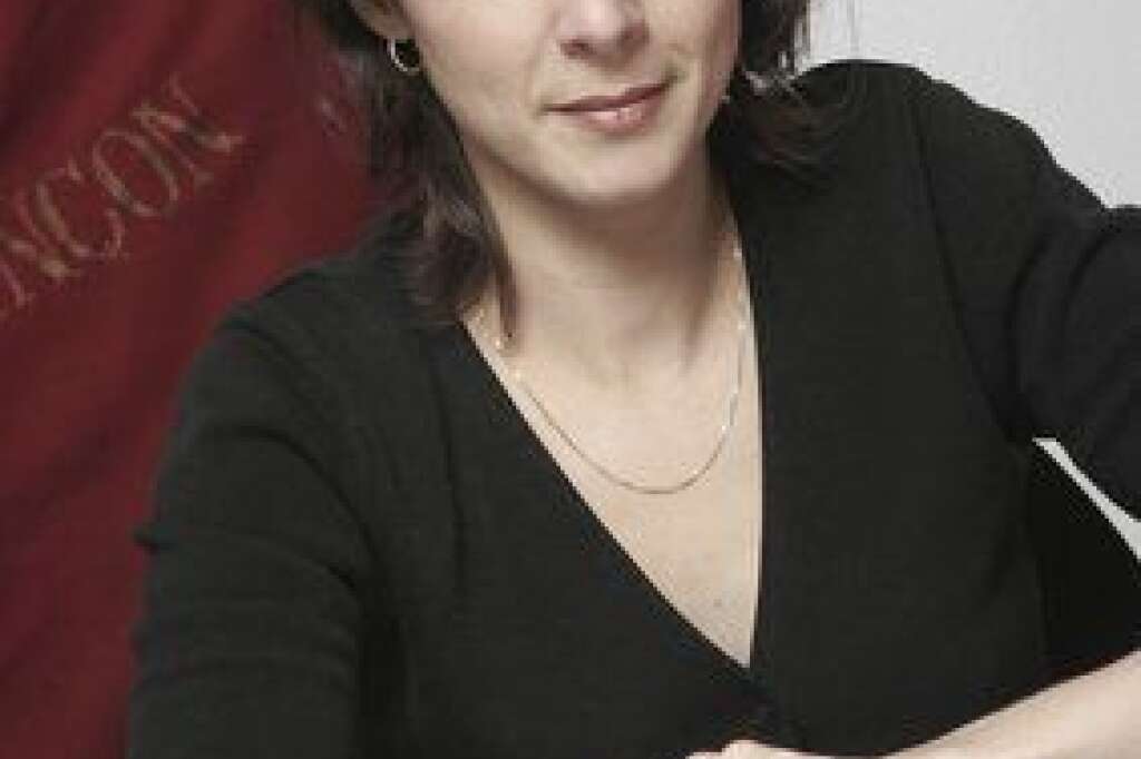 Barbara Romagnan, députée du Doubs - Membre de l'aile gauche du PS (hamoniste), Barbara Romagnan a voté contre le traité budgétaire européen, s'est abstenue lors du vote de confiance au gouvernement Valls et sur le programme de stabilité budgétaire.