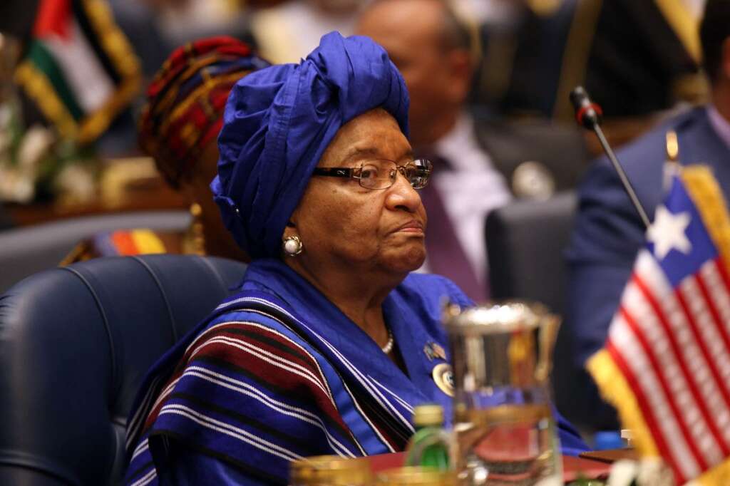 Ellen Johnson Sirleaf - Comme la Présidente du Libéria, une dizaine de chefs d'Etat africains font le déplacement à Soweto. Parmi eux: Alassane Ouattara (Côte d'Ivoire), Macky Sall (Sénégal), Joseph Kabila (RDC), Idriss Deby (Tchad)...