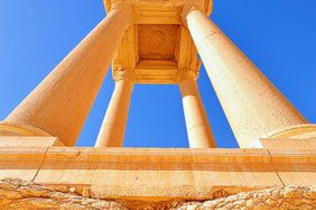 Tadmur - Photo by: A. Shamandour Location: Palmyra, Syria