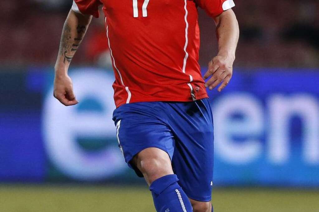 Gary Medel (Chili) - Son club: Cardiff City (Pays de Galles/Angleterre) Poste: milieu