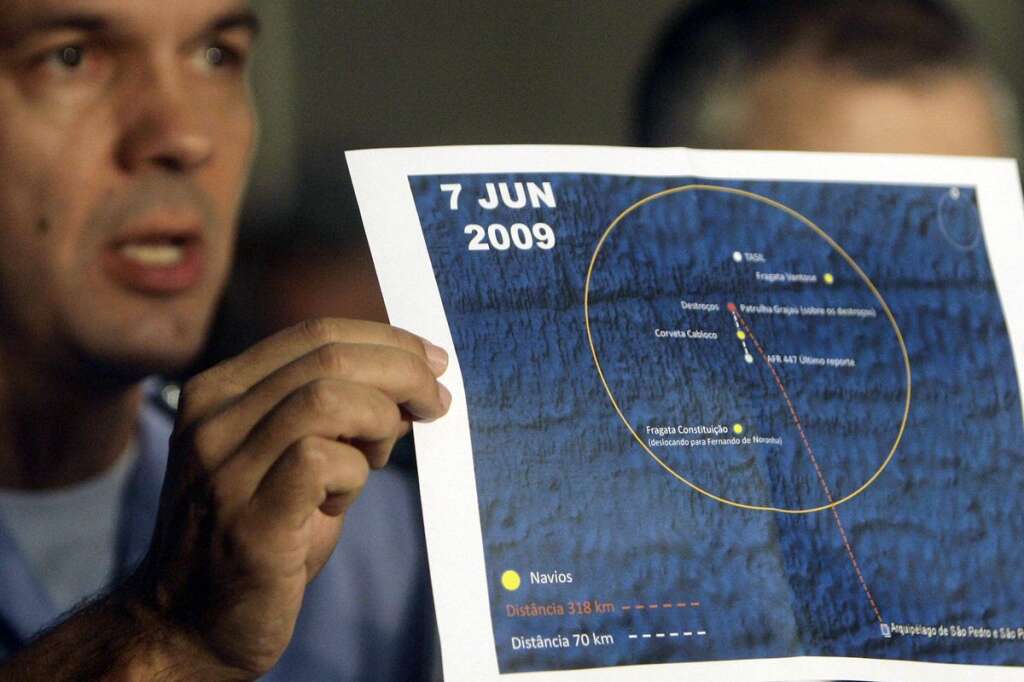 1er juin 2009 - Océan Atlantique - 228 morts - 1er juin 2009: OCEAN ATLANTIQUE - Un Airbus A330 d'Air France s'abîme en mer entre le Brésil et la France : 228 morts.