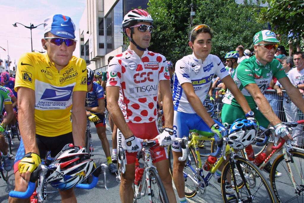 Maillot à pois du Tour 2001 - Il succède à Richard Virenque au classement de la montagne et dans les coeurs des supporteurs.