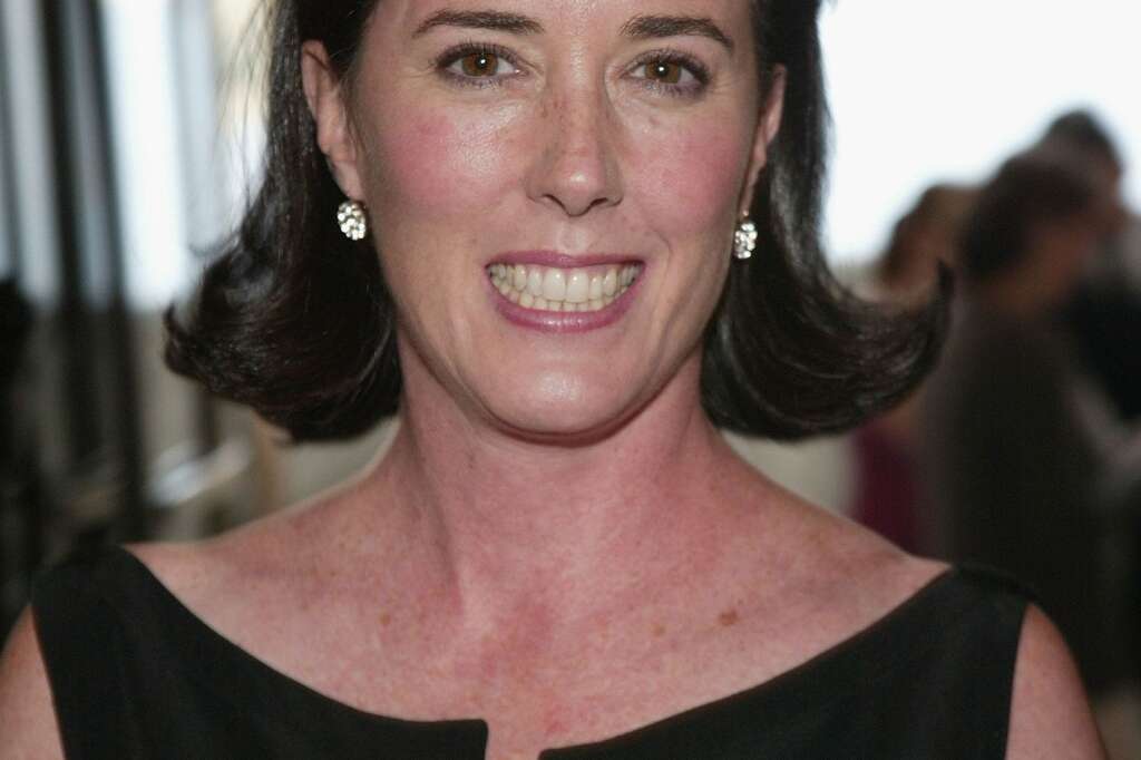 5 juin - Kate Spade - <p>La créatrice Kate Spade, 55 ans, l'une des grandes signatures de la mode américaine, a été <a href="https://www.huffingtonpost.fr/news/deces/" target="_blank">retrouvée morte</a> mardi 5 juin au matin à New York.</p>  <p>Une porte-parole du NYPD a indiqué que si le <a href="https://www.huffingtonpost.fr/news/suicide/" target="_blank">suicide</a> était établi, ses circonstances exactes n'étaient pas encore déterminées.</p>  <p><strong>» Lire notre article complet <a href="https://www.huffingtonpost.fr/2018/06/05/la-styliste-kate-spade-retrouvee-morte-la-police-evoque-un-suicide_a_23451577/">en cliquant ici</a></strong></p>