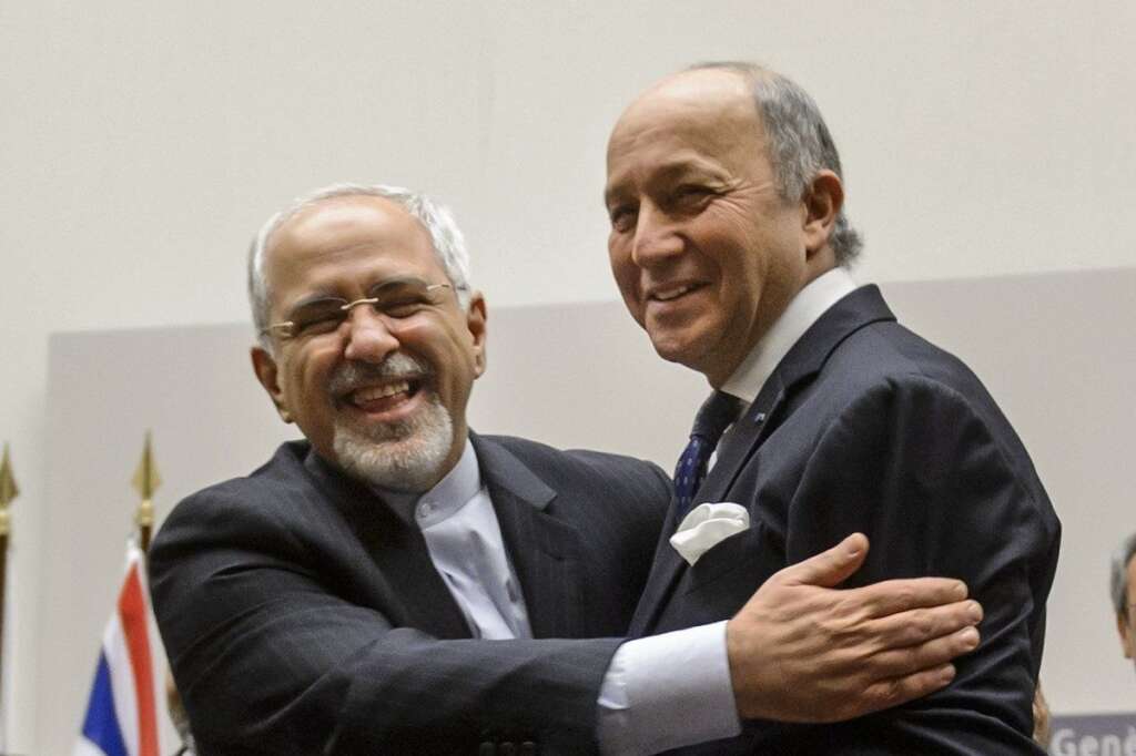 Laurent Fabius - Le chef de la diplomatie française a souligné que l'accord "confirme le droit de l'Iran à l'énergie nucléaire civile, mais exclut de sa part tout accès à l'arme nucléaire".
