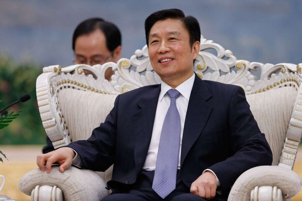Li Yuanchao - La Chine sera représentée par son vice-Président. Ce ne sera pas le cas du Dalaï Lama qui a fait savoir qu'il n'assisterait pas à la cérémonie après que Pekin lui a refusé à deux reprises, par le passé, un visa pour l'Afrique du suD;