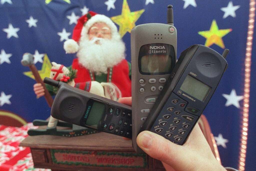 1996 - Le Nokia débarque à Noël, avec... Itinéris -