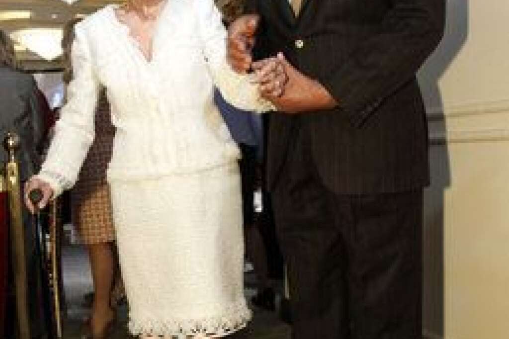 Nancy Reagan et Oscar de la Renta - L'ancienne première dame américaine porte du Oscar de la Renta à l'occasion d'un déjeuner caritatif en 2011