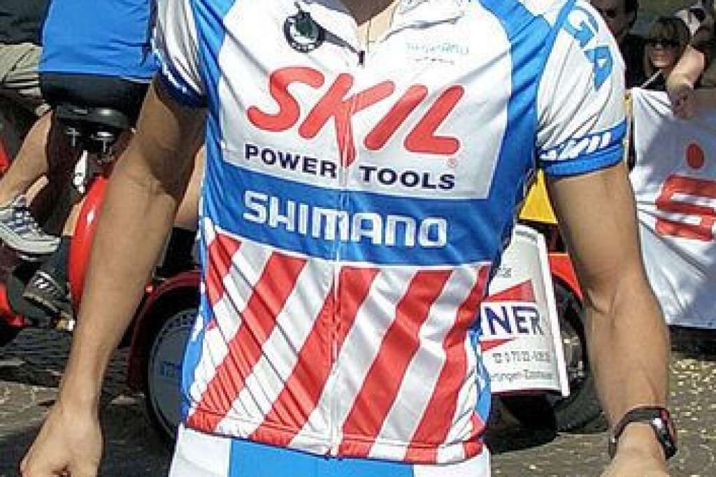 Albert Timmer (Argos-Shimano), lanterne rouge sur le Tour 2012 (ou presque) - Le rouleur hollandais devra faire mieux que l'année dernière sur ce Tour: en 2012, il avait terminé 148e à 3 heures, 40 minutes et 37 secondes. Soit la moins bonne performance des cyclistes réengagés sur le Tour 2013.