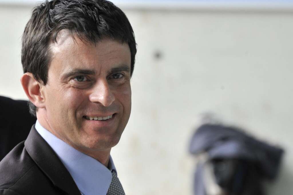 Manuel Valls dans l'Essonne -  Le ministre de l'Intérieur, Manuel Valls, conserve son siège de député dans la 1ère circonscription de l'Essonne, avec près de 66% des suffrages