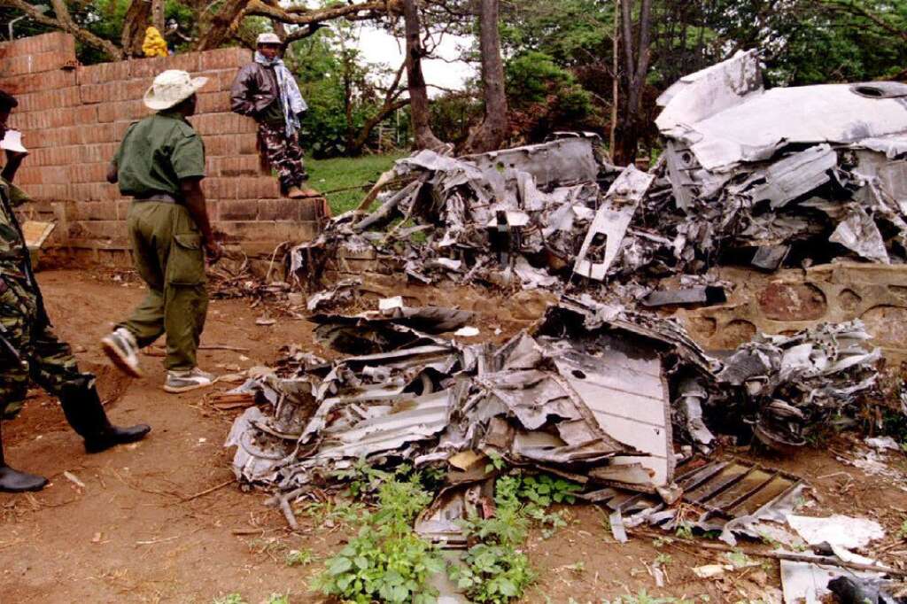 7 janvier 2010 - Le rapport d'enquête rwandais sur l'attentat contre Habyarimana conclut à la responsabilité d'extrémistes hutus contre des négociations avec les Tutsis.