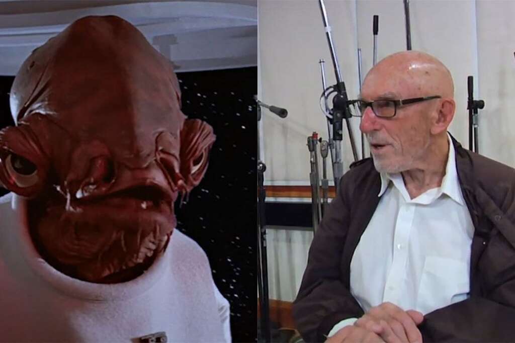 4 avril - Erik Bauersfeld, la voix de l'Amiral Ackbar dans "Star Wars" - L'acteur britannique Erik Bauersfeld est décédé à l'âge de 93 ans. Il avait été la voix de l'Amiral Ackbar dans "Star Wars", derrière la phrase devenue culte –"It's a trap!"– dans <em>Le Retour du Jedi</em>.  <strong>» Lire notre article complet <a href="http://www.huffingtonpost.fr/2016/04/05/video-voix-amiral-ackbar-erik-bauersfeld-star-wars_n_9615406.html" target="_blank">en cliquant ici</a></strong>