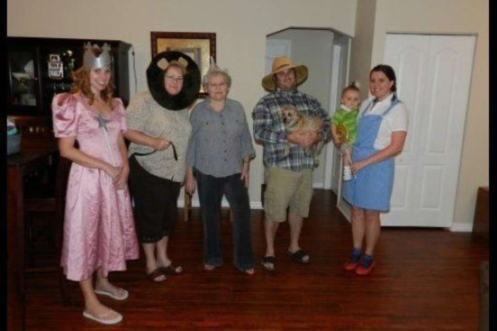 The Wizard of Oz Family - 3 generations! - <a href="http://www.huffingtonpost.com/social/racheljefferis"><img style="float:left;padding-right:6px !important;" src="http://s.huffpost.com/images/profile/user_placeholder.gif" /></a><a href="http://www.huffingtonpost.com/social/racheljefferis">racheljefferis</a>:<br />