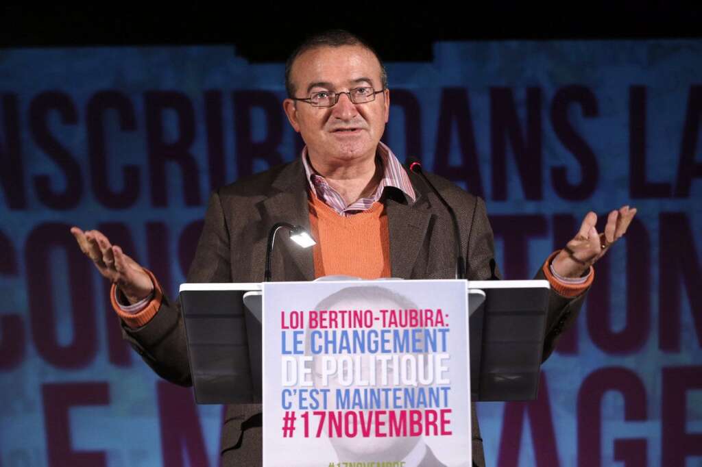 Hervé Mariton - Le leader UMP des anti-mariage gay est réélu dans son fief de Crest (Drôme) avec 57,08% de voix.