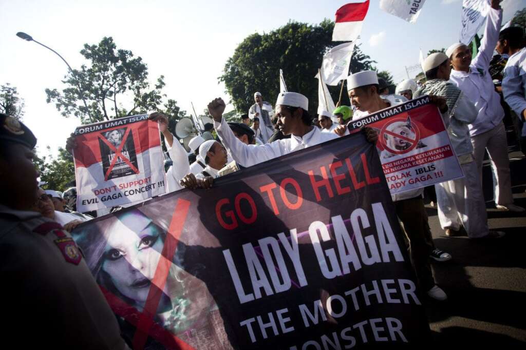 Manifestation contre Lady Gaga -