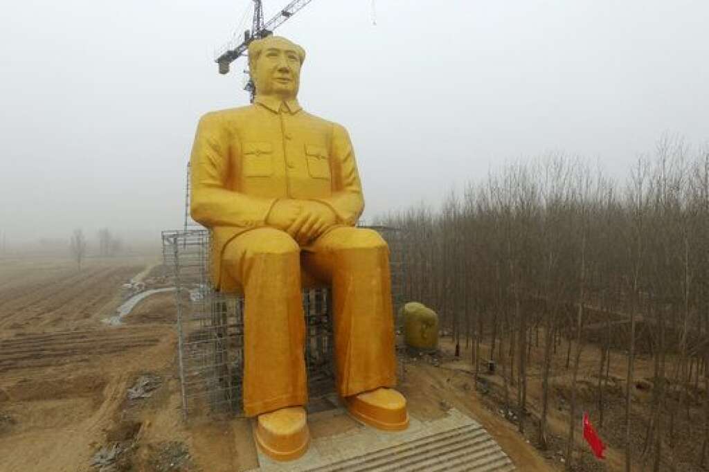 Mao Zedong Statue In Henan -