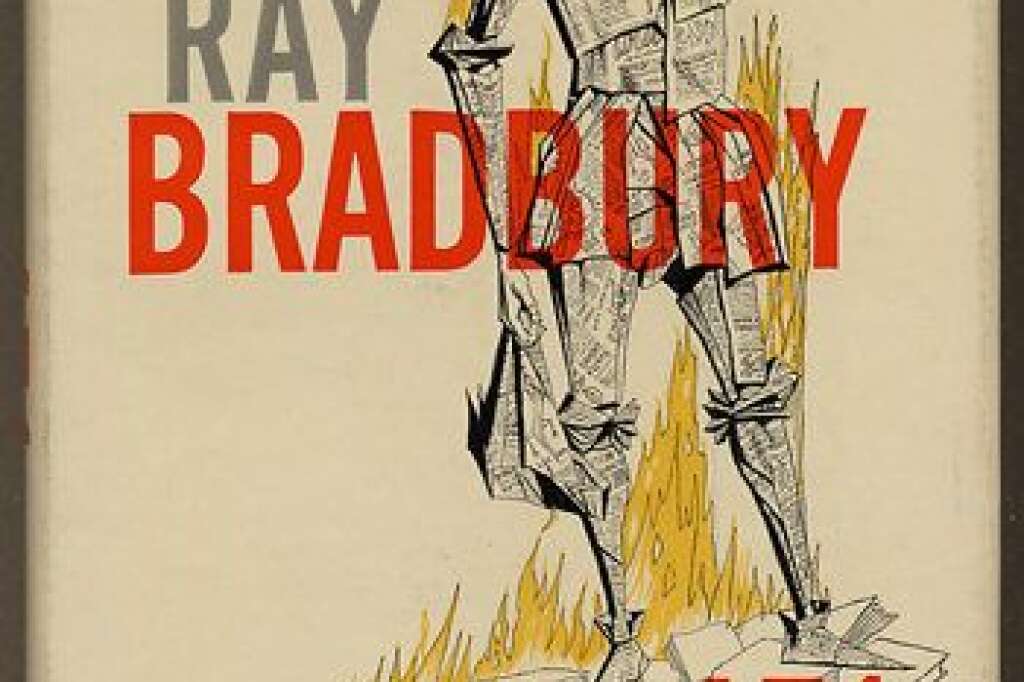 Réponse: "Fahrenheit 451" (1953) de Ray Bradbury
