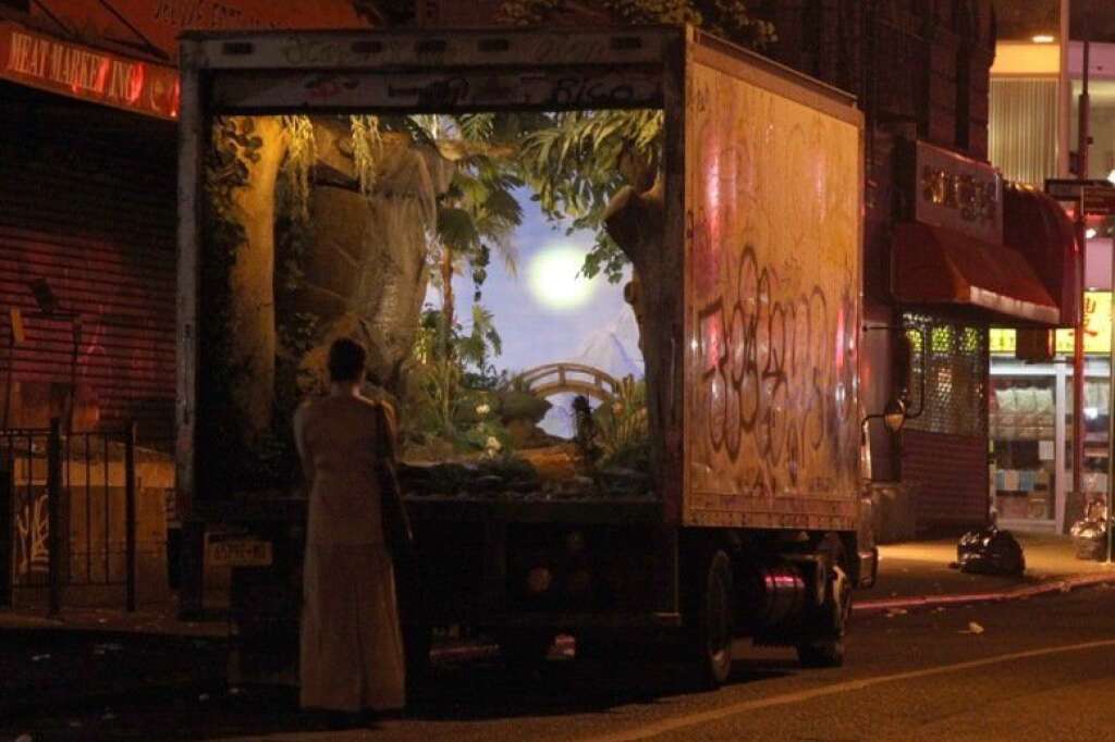 Jour 5 - New York - "Une camionnette se transforme en jardin mobile (avec arc en ciel, chute d'eau et papillons)"  <a href="http://www.banksyny.com/" target="_blank">Banksy</a>