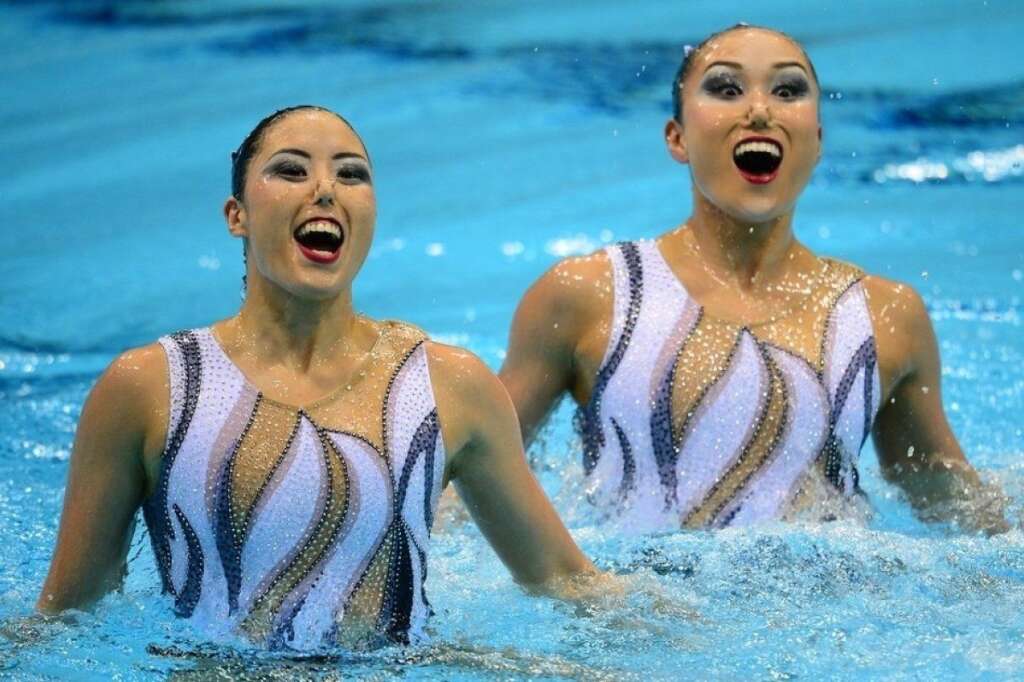 Les visages de la nage synchronisée - Les Japonaises Chisa Kobayashi et Yukiko Inui  (MARTIN BUREAU / Getty Images)
