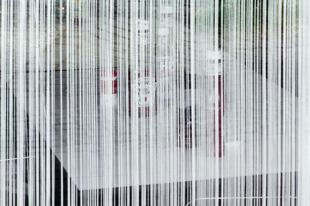 - Joséphine Michel    Sans titre, série Halfway to White (À mi-chemin du blanc), 2012.    Avec l'aimable autorisation de l'artiste.