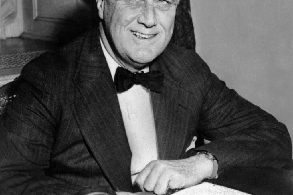 9. Franklin Delano Roosevelt - <strong>Patrimoine:</strong> 60 millions de dollars <strong>En fonction:</strong> 1933 à 1945 <strong>32ème président</strong>  La richesse de Roosevelt vient principalement de ses héritages et de son mariage. Il possédait aussi plusieurs propriétés dans les états de Géorgie, du Maine et de New York.