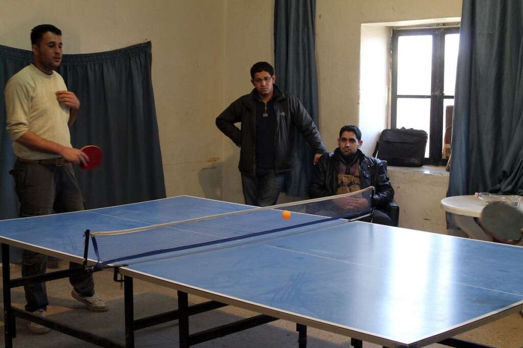 - Une partie de ping-pong, le 25 mars 2013, à Deraa.