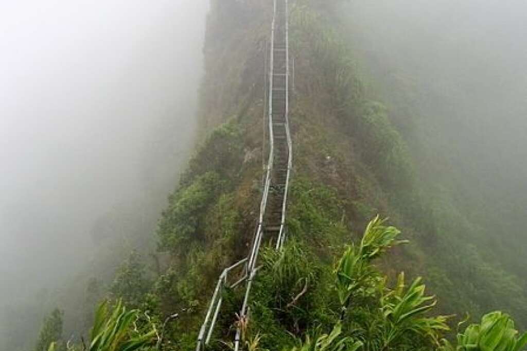 Haiku Stairs (Hawaii) - 3922 marches.