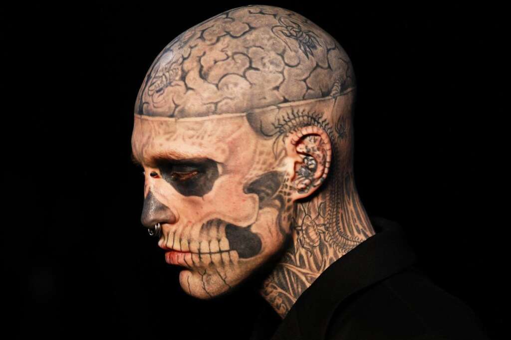 Les tatouages les plus difficiles à porter - Le modèle canadien Rick Genest alias Zombie boy lors de la présentation du créateur Thierry Mugler, janvier 2011.