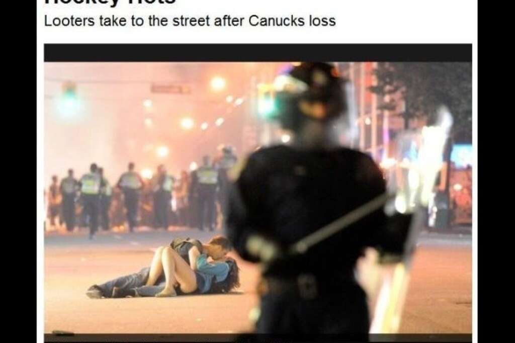 Le baiser de Vancouver - La scène a eu lieu lors de <a href="http://www.slate.fr/lien/39685/photo-baiser-vancouver" target="_hplink">l'incroyable soirée d'émeutes</a> qui a suivi une défaite de l'équipe de hockey des Canucks à Vancouver, au Canada, en 2011.
