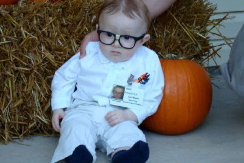 Nerd baby - <a href="http://www.huffingtonpost.com/social/bextaylor"><img style="float:left;padding-right:6px !important;" src="http://external.ak.fbcdn.net/safe_image.php?logo&d=fa62f607823011b8bdad891b2ec171e0&url=http%3A%2F%2Fprofile.ak.fbcdn.net%2Fv229%2F1263%2F14%2Fq1568543298_7243.jpg&v=5" /></a><a href="http://www.huffingtonpost.com/social/bextaylor">bextaylor</a>:<br />My sons first Halloween at 5.5 months old.