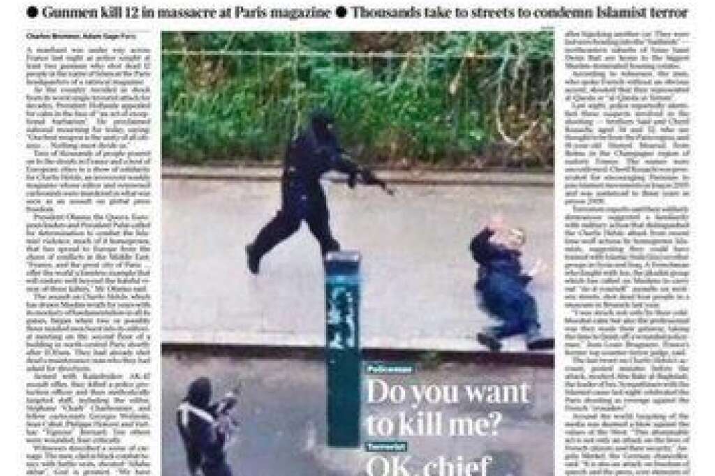 The Times (Grande-Bretagne) - "Attaque sur la liberté".  "Des hommes armés tuent 12 personnes dans un massacre dans un magazine parisien".  "Des milliers descendent dans la rue pour condamner la terreur des islamistes".