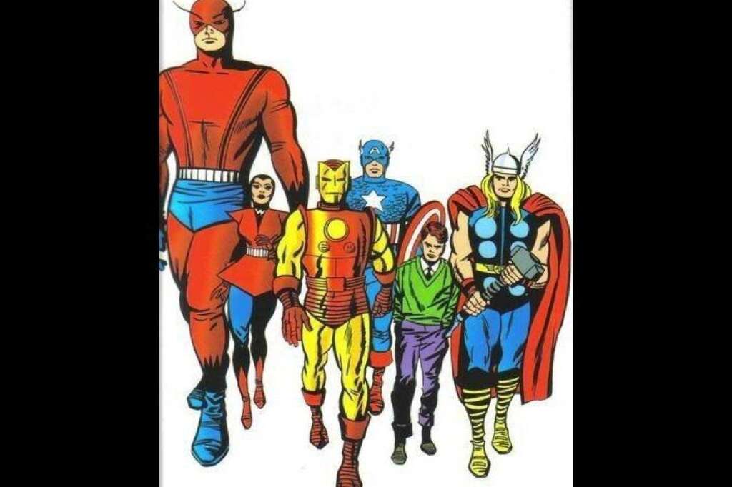 Captain America rejoint l'équipe dès le 4e numéro - Cette équipe restera comme la plus emblématique des Vengeurs. Henry Pym, d'abord "Homme-fourmi", devient rapidement "Giant-Man". Un pouvoir beaucoup plus complémentaire pour l'équipe qu'avoir deux personnages capables de devenir minuscules.