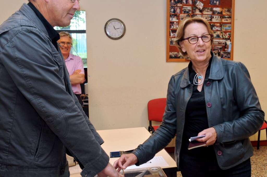Marylise Lebranchu dans le Finistère - La ministre de la Réforme de l'Etat et de la Fonction publique, Marylise Lebranchu a fait carton bien plein avec 61,11% des suffrages dans la quatrième circonscription du Finistère.