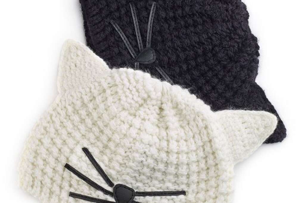 Des bonnets chats - Les bonnets inspirés par Choupette, par Karl Lagerfeld, 45 euros