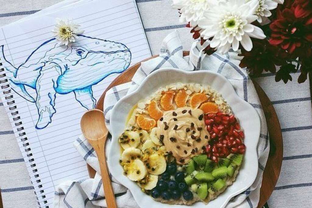 Quand la nourriture devient la meilleure arme pour venir à bout des troubles alimentaires - Depuis 2012, Gan Chin Lin poste sur son compte Instagram ses créations pour le moins originales. Personnages de dessins animés, mises en scène, tout est fait pour rendre la nourriture à la fois drôle et appétissante.