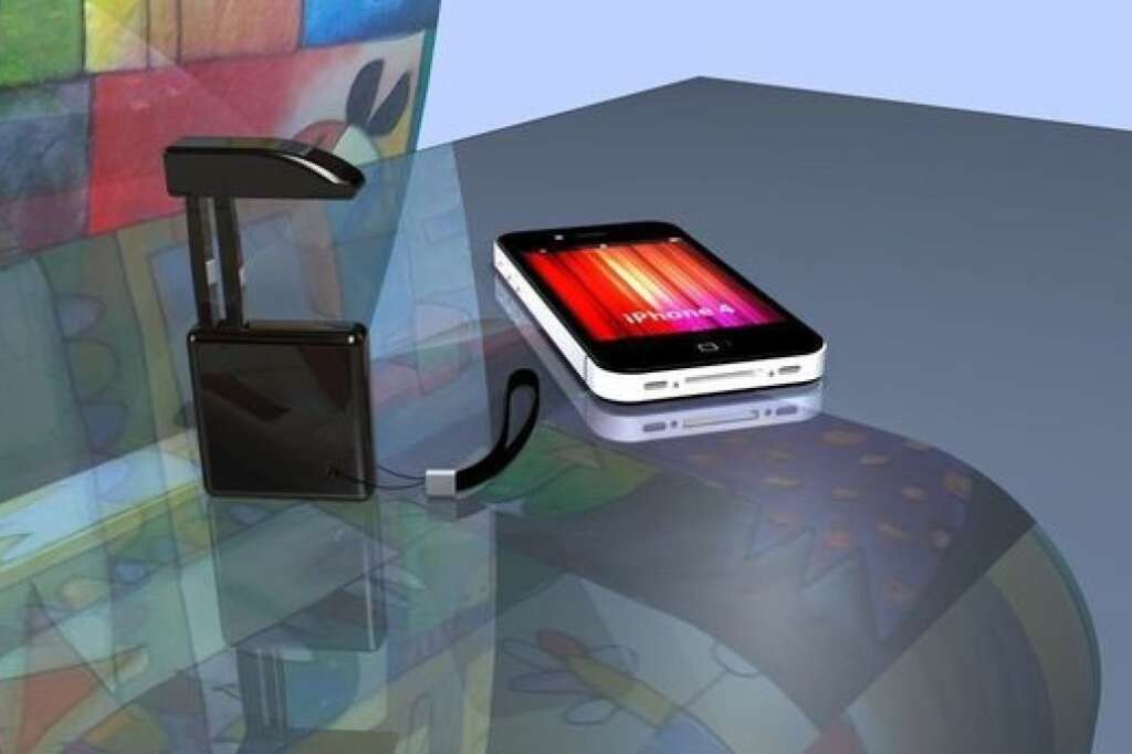 Le soclaphone - Permet de supporter un smartphone et offre un confort de visualisation.