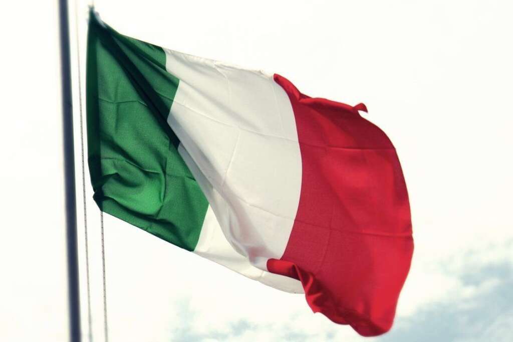 4. Italie: 69% de défiance - Plus de deux Italiens sur trois disent ne pas avoir confiance dans l'Union européenne. L'Italie est un des six pays fondateurs de la Communauté européenne.