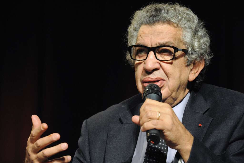 1er octobre - Antoine Sfeir - <p>Ce grand spécialiste du monde arabe et musulman, fondateur de la revue "Les Cahiers de l'Orient", s'est éteint dans la nuit de dimanche 30 septembre à lundi 1er octobre, à l’âge de 69 ans.</p>